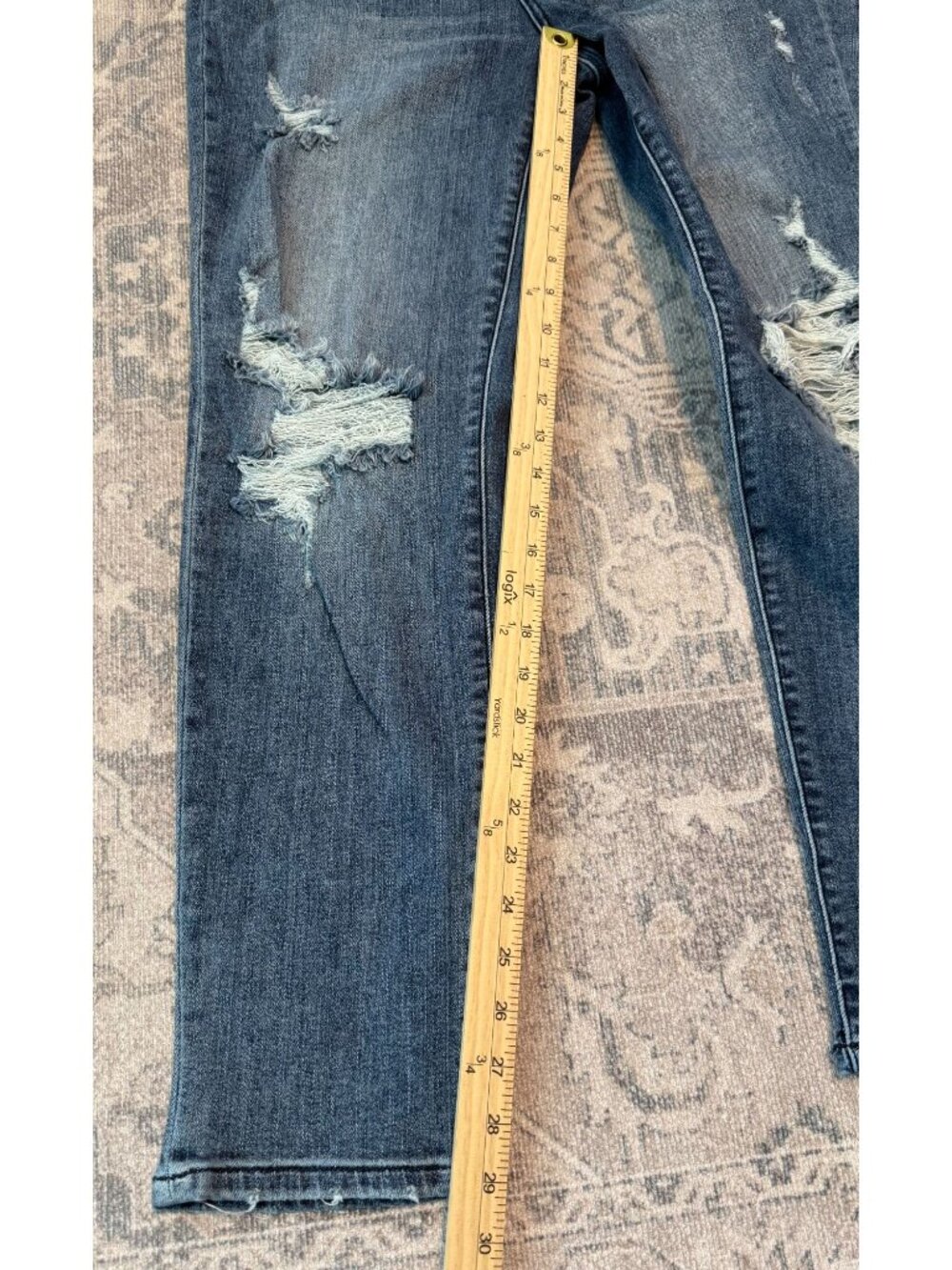Judy Blue Boyfriend Fit Medium Wash Distressed High Rise Jeans 31 Stretch Boho - Picture 7 of 9